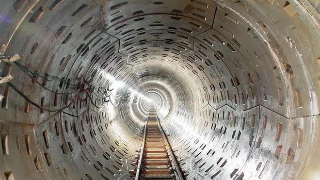 管道局：坚决当好保障国家能源安全的“压舱石”和“顶梁柱”！