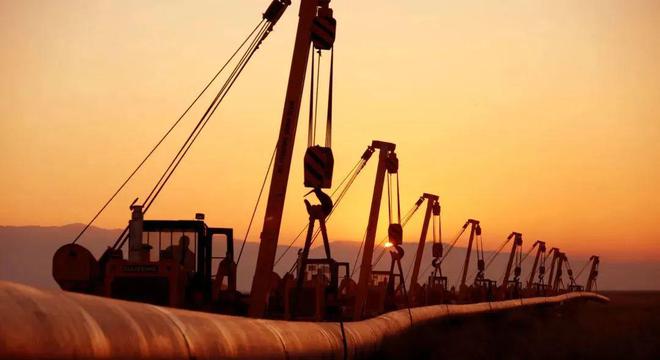 管道局：坚决当好保障国家能源安全的“压舱石”和“顶梁柱”！