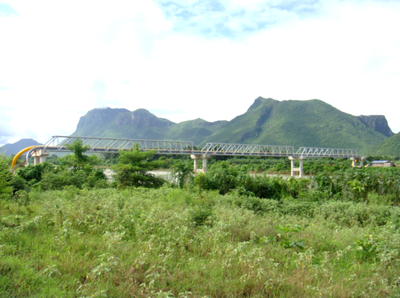 管道是如何跨越大江大河的？